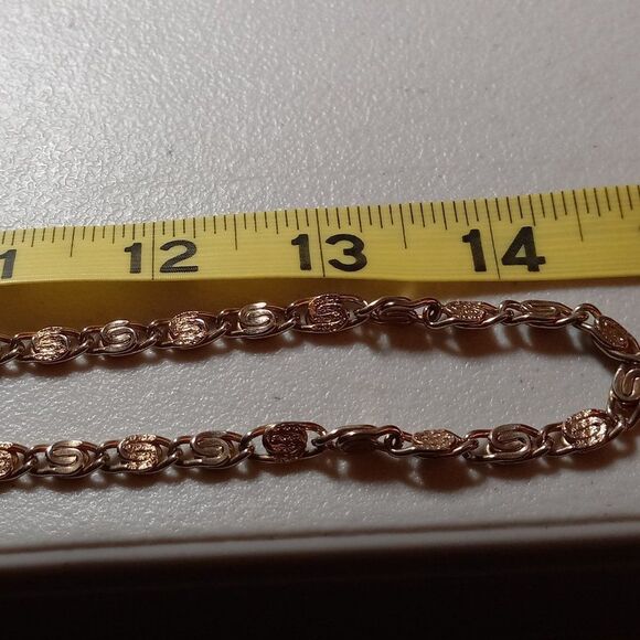 Vintage Avon Gold tone metal Necklace Cottagecore Grandmacore - Picture 3 of 6